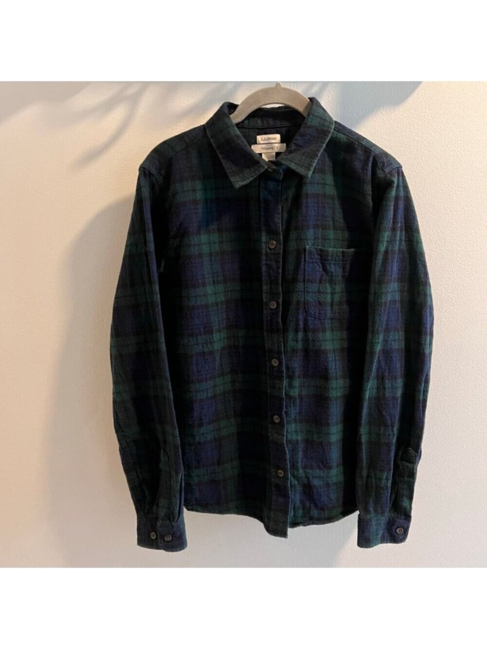 L.L.Bean 100% Cotton Navy Blue and Green Relaxed Fit Flannel Size S